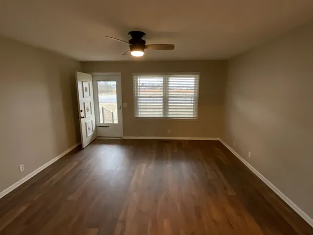 $1,375 | 4627 Franklin Road, Murfreesboro, TN 37128