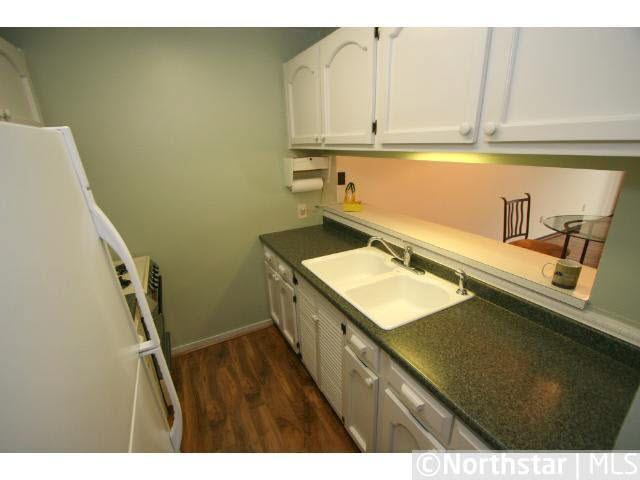 6008 Golden Valley Road Golden Valley, MN 55422 - Photo 5 of 15