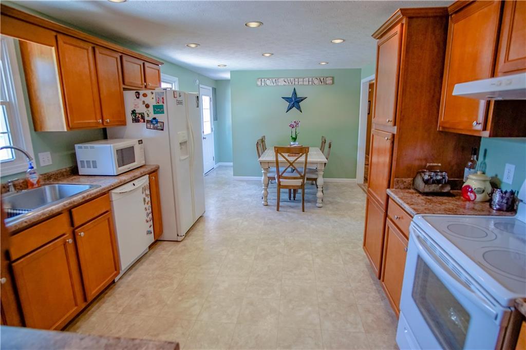 1502 New Ford Road Seymour, IN 47274 - Photo 11 of 28 Gallery Image 11
