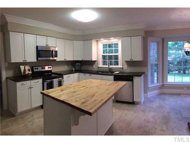 9308 Foxburrow Court Raleigh, NC 27613 - Photo 5 of 25 Photo 5