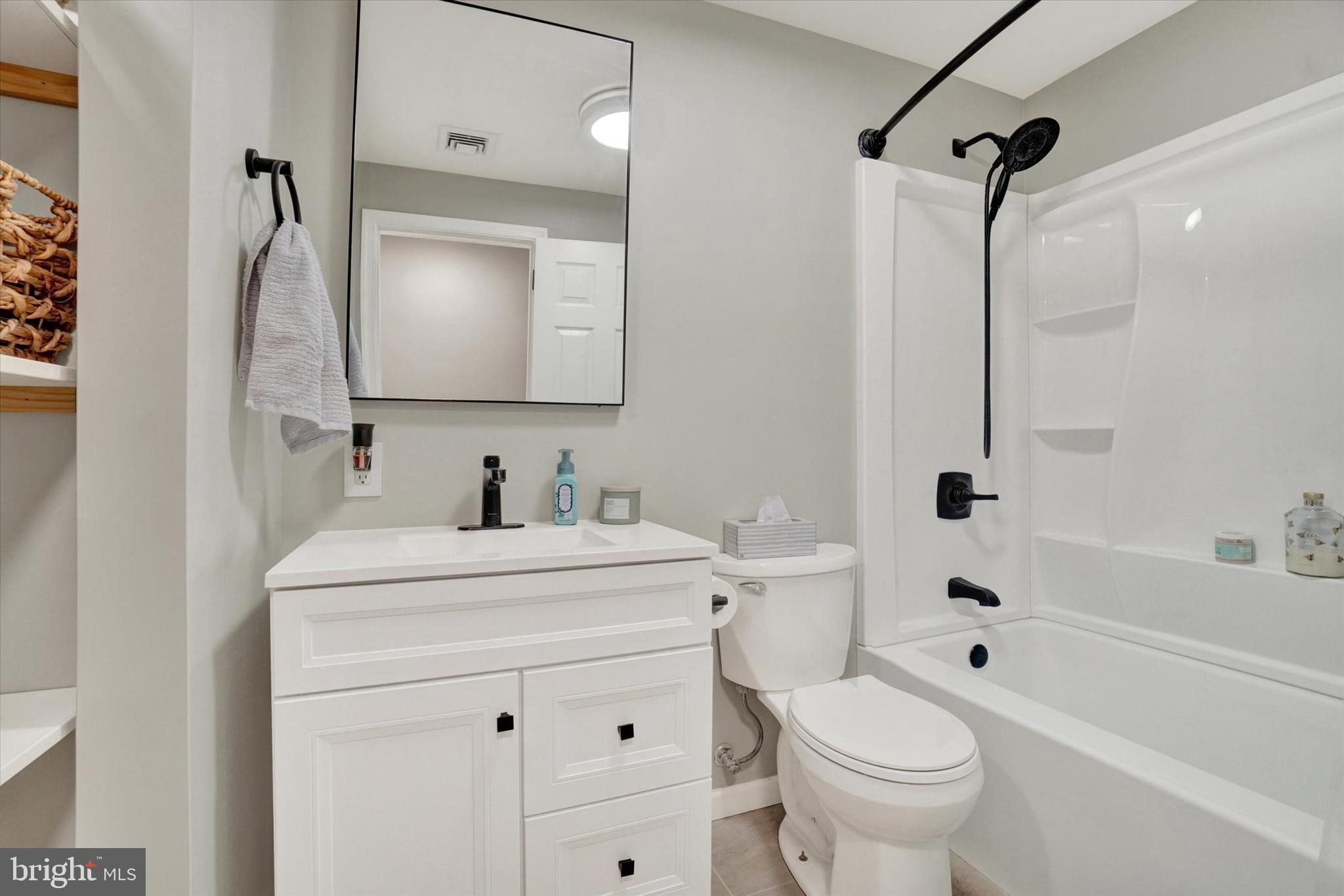 2252 Chestnut Road York, PA 17408 - Photo 21 of 30 Gallery Image 21