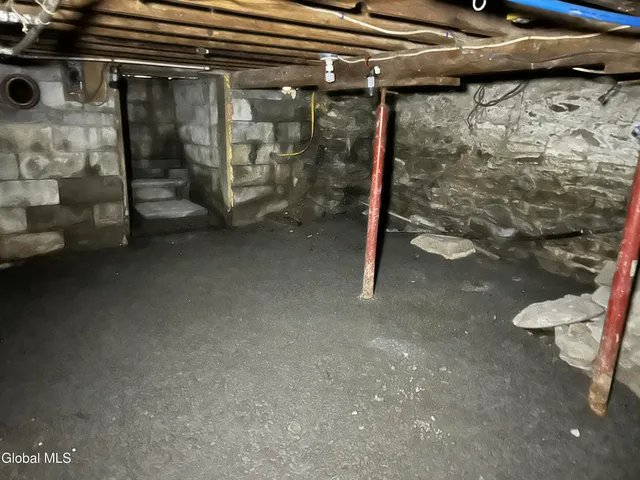 $68,440 | 854 Millers Corners Road, Florida, NY 12053