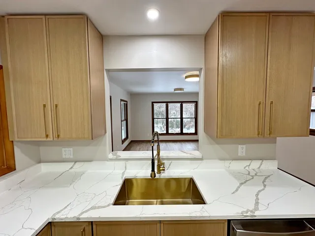 $489,900 | 8440 Van Buren Court, Munster, IN 46321