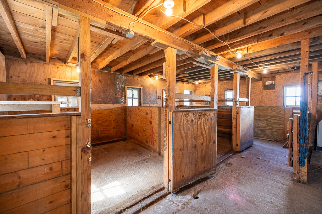 225 Todds Corner Road St. Albans, ME 04971 - Photo 30 of 32 HY3A4022