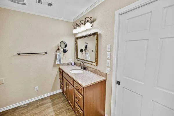 $449,999 | 207 North Sand Street, Comanche, TX 76442