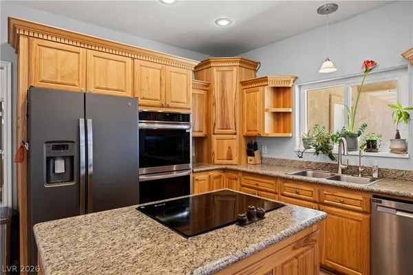 $685,000 | 683 West Ingram Avenue, Overton, NV 89040
