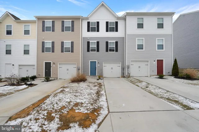 $280,000 | 51 Thrower Road, Hedgesville, WV 25427