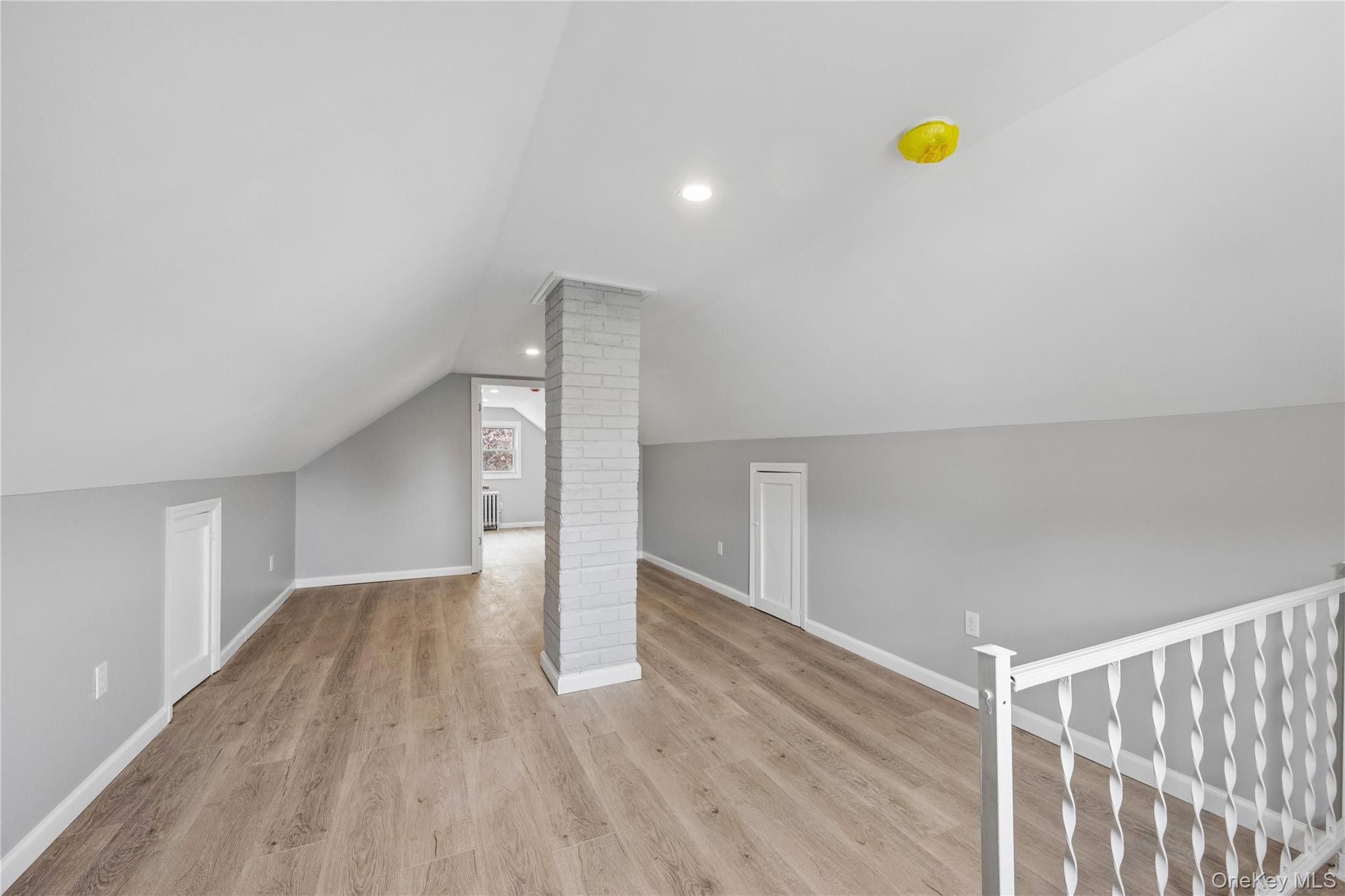 261 Marcellus Road Mineola, NY 11501 - Photo 19 of 29