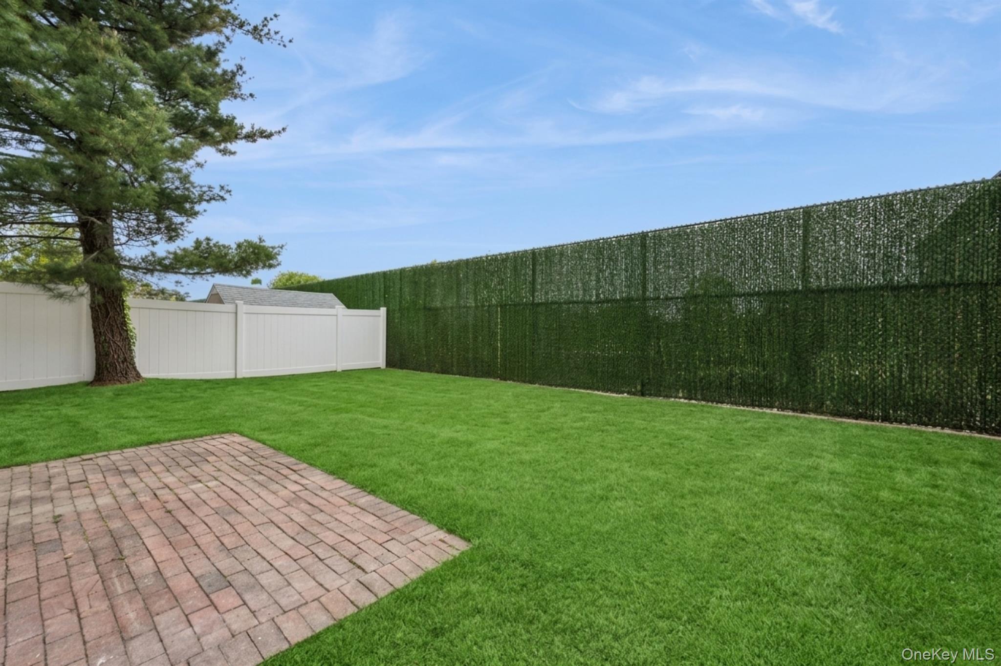 261 Marcellus Road Mineola, NY 11501 - Photo 21 of 29