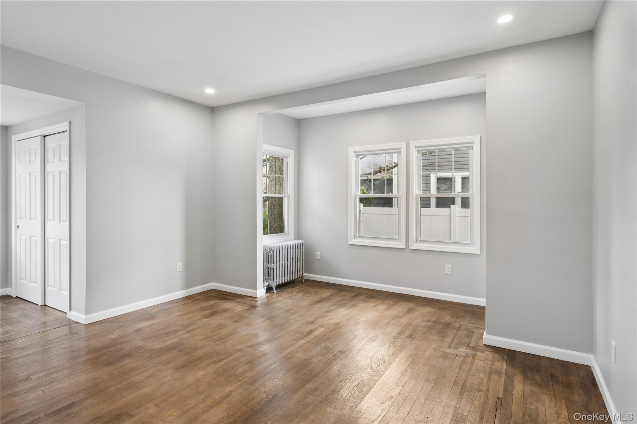 261 Marcellus Road Mineola, NY 11501 - Photo 3 of 29