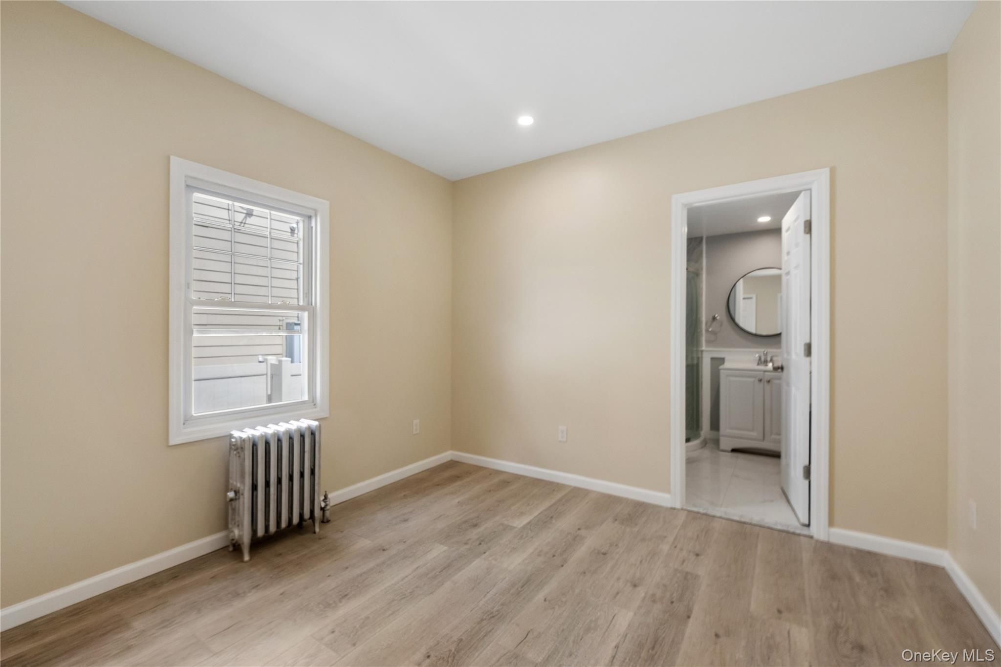 261 Marcellus Road Mineola, NY 11501 - Photo 7 of 29