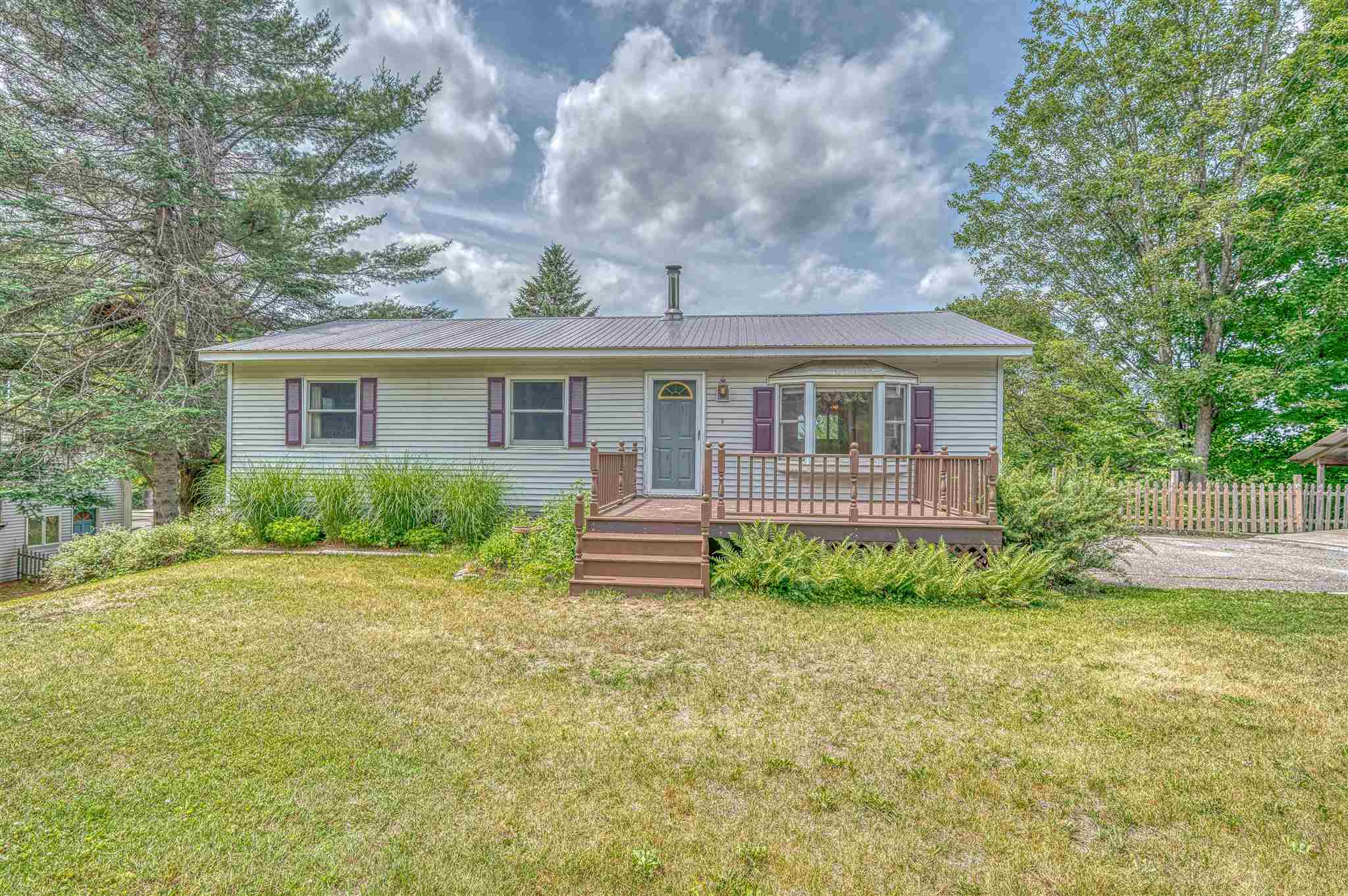 2014 Country Club Road Plainfield, VT 05667 - Photo 24 of 37