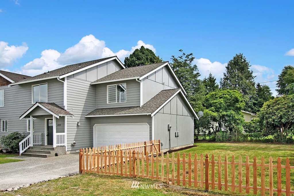 425 Rowland Road, Unit B Sedro-Woolley, WA 98284 - Photo 1 of 17 Gallery Image 1