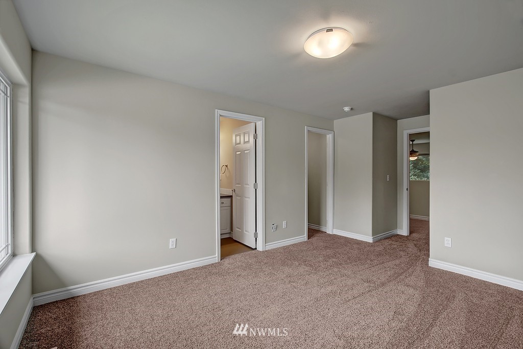 425 Rowland Road, Unit B Sedro-Woolley, WA 98284 - Photo 10 of 17 Gallery Image 10