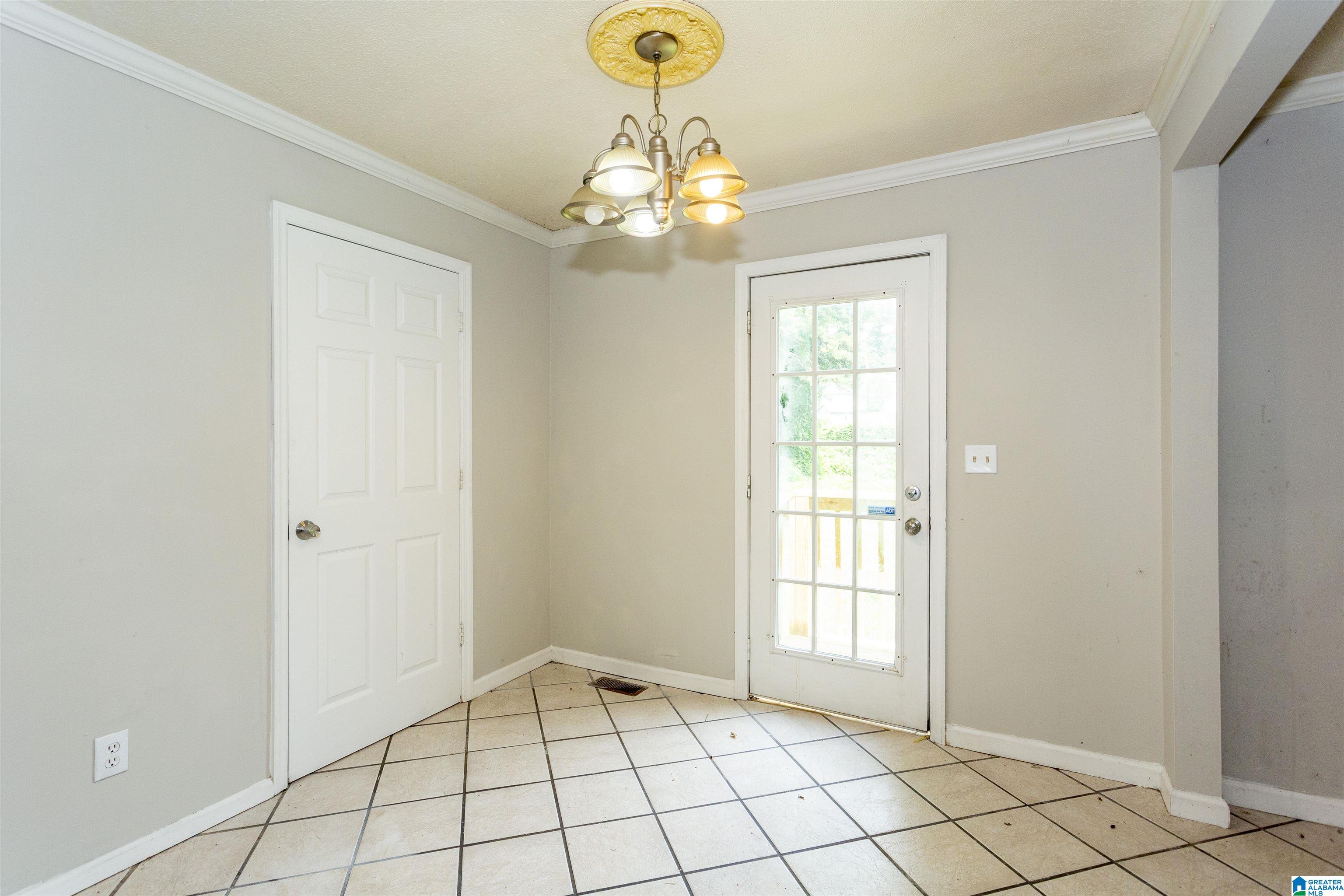 2417 Reed Road Northeast Birmingham, AL 35215 - Photo 11 of 36