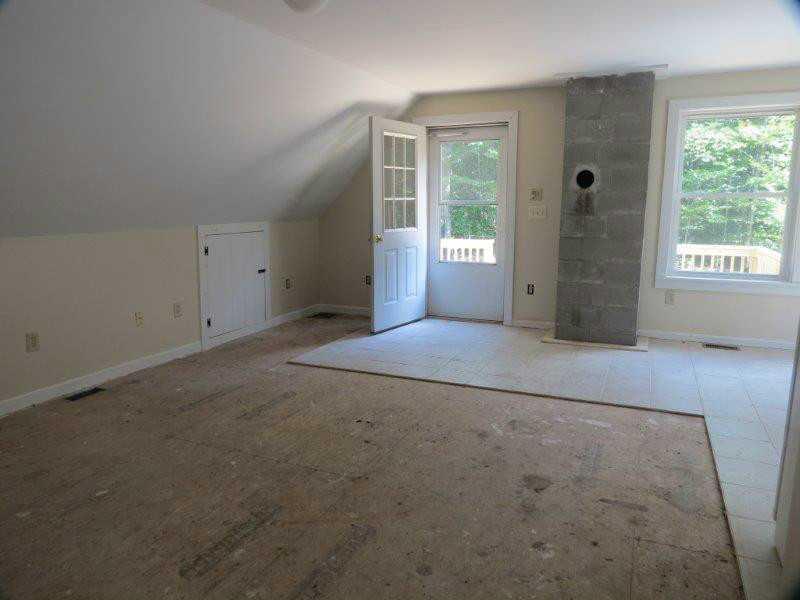 450 Cape Monday Road Harrison, ME 04040 - Photo 12 of 32 Living Room.