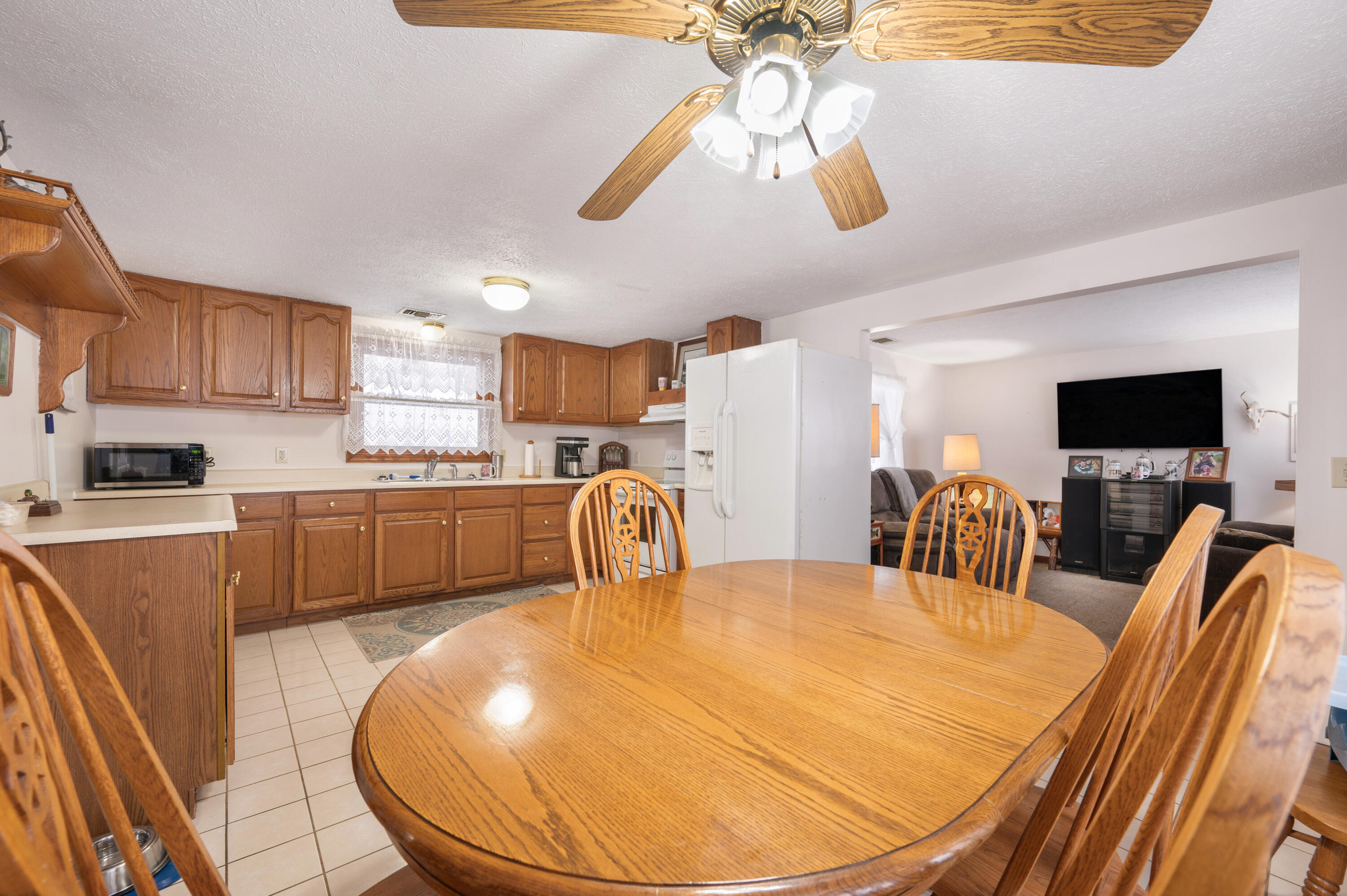 10184 Bea Boulevard Reed City, MI 49677 - Photo 5 of 17 10184-BeaBlvd-RC-2