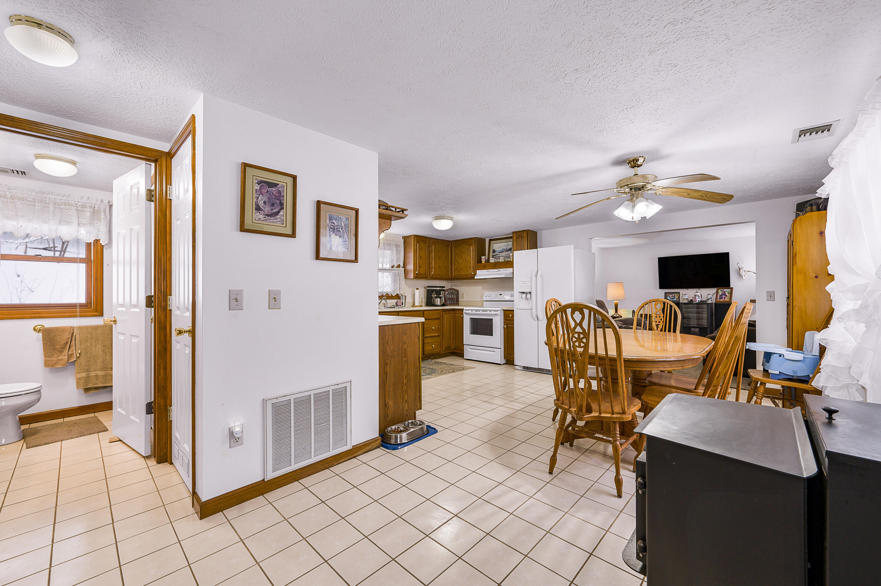 10184 Bea Boulevard Reed City, MI 49677 - Photo 6 of 17 10184-BeaBlvd-RC-1