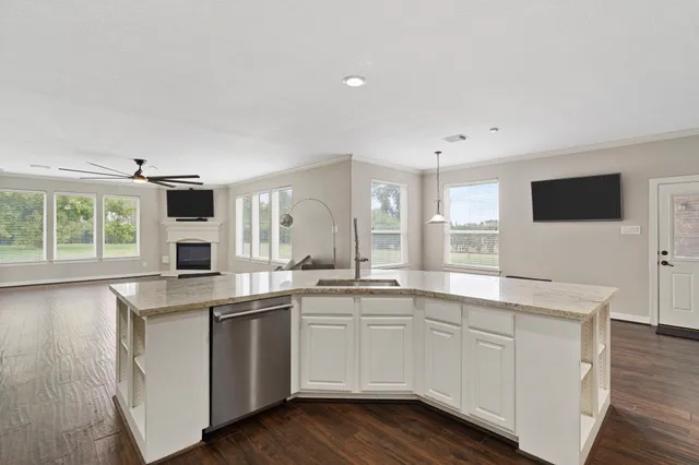 $6,750 | 4502 Creek Point Lane, Missouri City, TX 77459