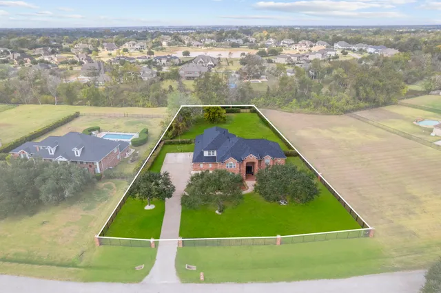 $6,750 | 4502 Creek Point Lane, Missouri City, TX 77459