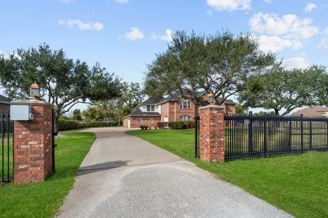 $6,750 | 4502 Creek Point Lane, Missouri City, TX 77459