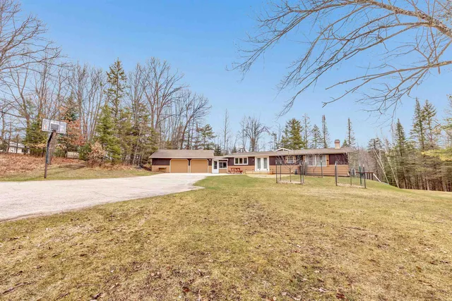 $597,000 | N11598 Kosir Lane, Athelstane, WI 54104