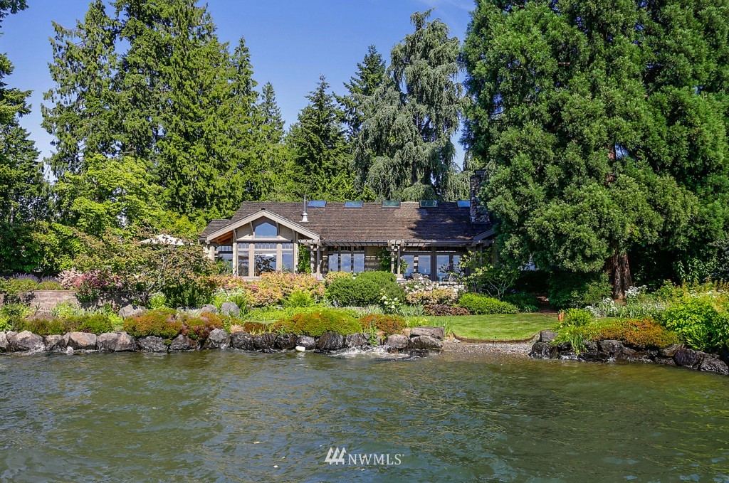 4347 Hunts Point Road Hunts Point, WA 98004 - Photo 1 of 23