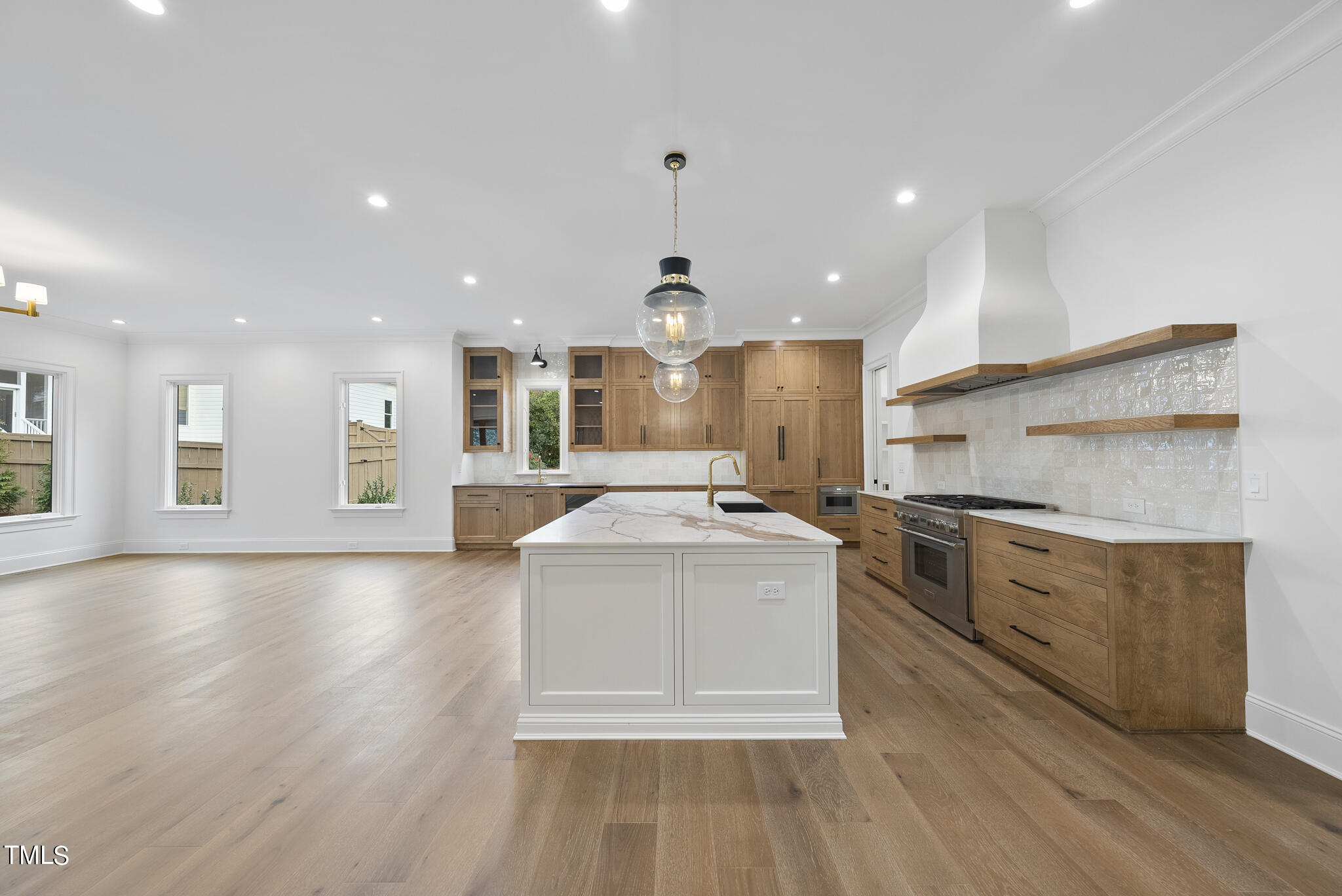 3406 Bradley Place Raleigh, NC 27607 - Photo 8 of 52 DSC00927
