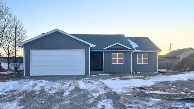 $399,900 | N3914 Deere Drive, Kaukauna, WI 54130