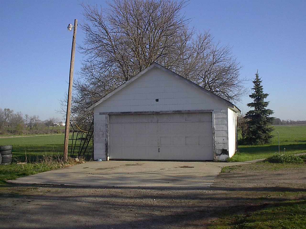 4640 County Road 61 Butler, IN 46721 - Photo 3 of 19