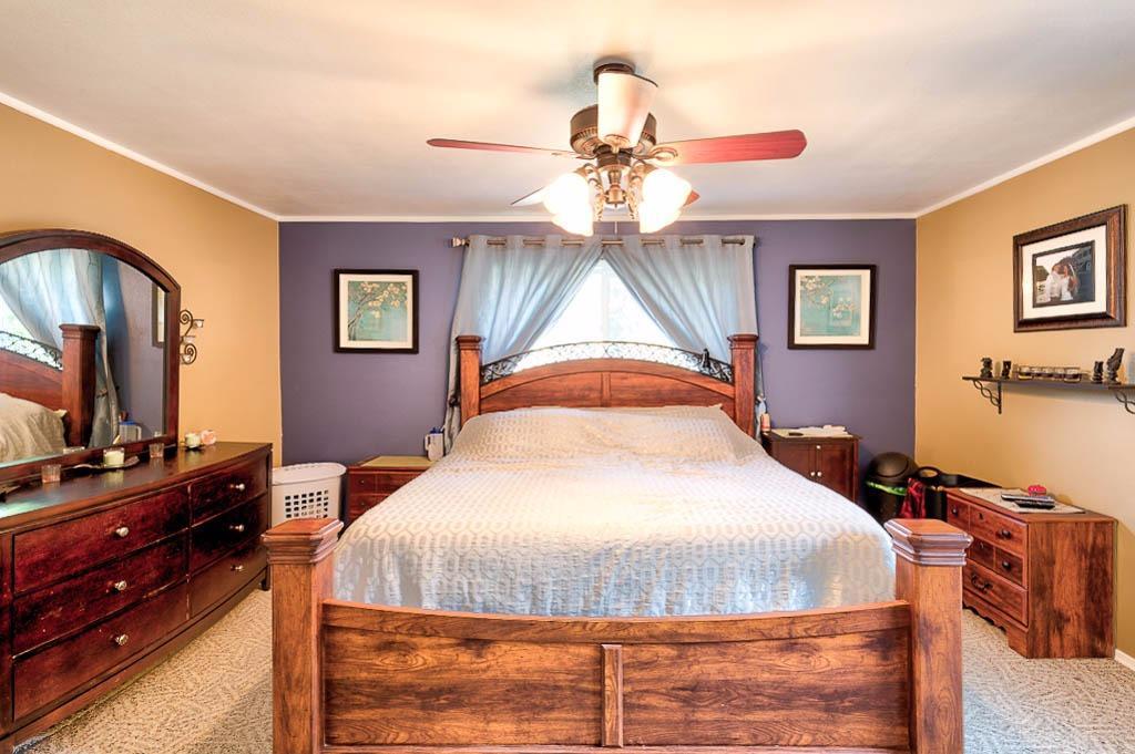 620 Crestview Loop Grants Pass, OR 97527 - Photo 6 of 16 Additional Photo