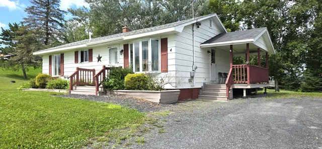 $204,900 | 4 Flat Mountain Road, St. Agatha, ME 04772