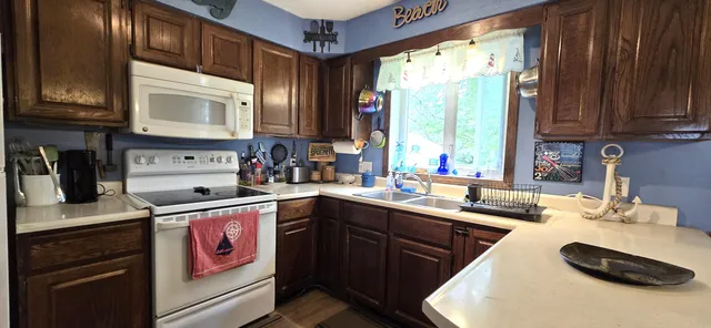 $204,900 | 4 Flat Mountain Road, St. Agatha, ME 04772