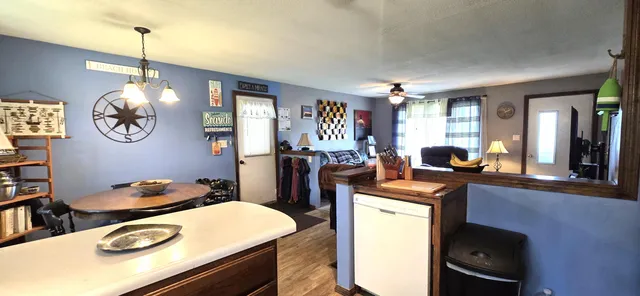 $204,900 | 4 Flat Mountain Road, St. Agatha, ME 04772