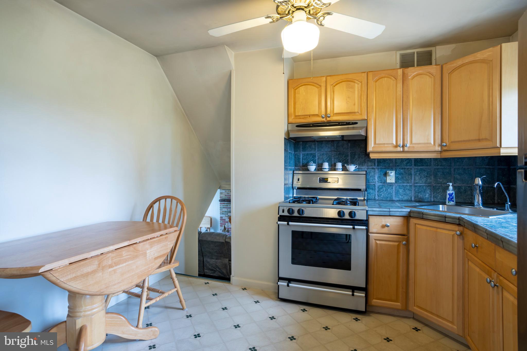 602 Exton Road Hatboro, PA 19040 - Photo 7 of 21 Kitchen with steps to the Family Room