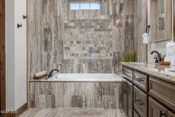 $2,295,000 | 465 Lower Ranch View Drive, Granby, CO 80446