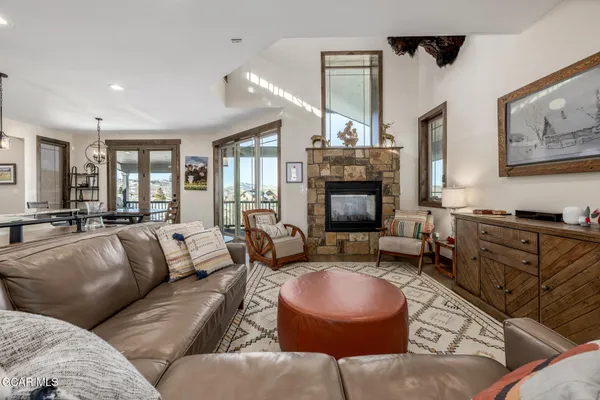 $2,295,000 | 465 Lower Ranch View Drive, Granby, CO 80446