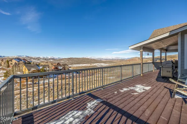 $2,295,000 | 465 Lower Ranch View Drive, Granby, CO 80446