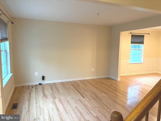 5870 Deer Ridge Lane Elkridge, MD 21075 - Photo 12 of 55 Formal living room