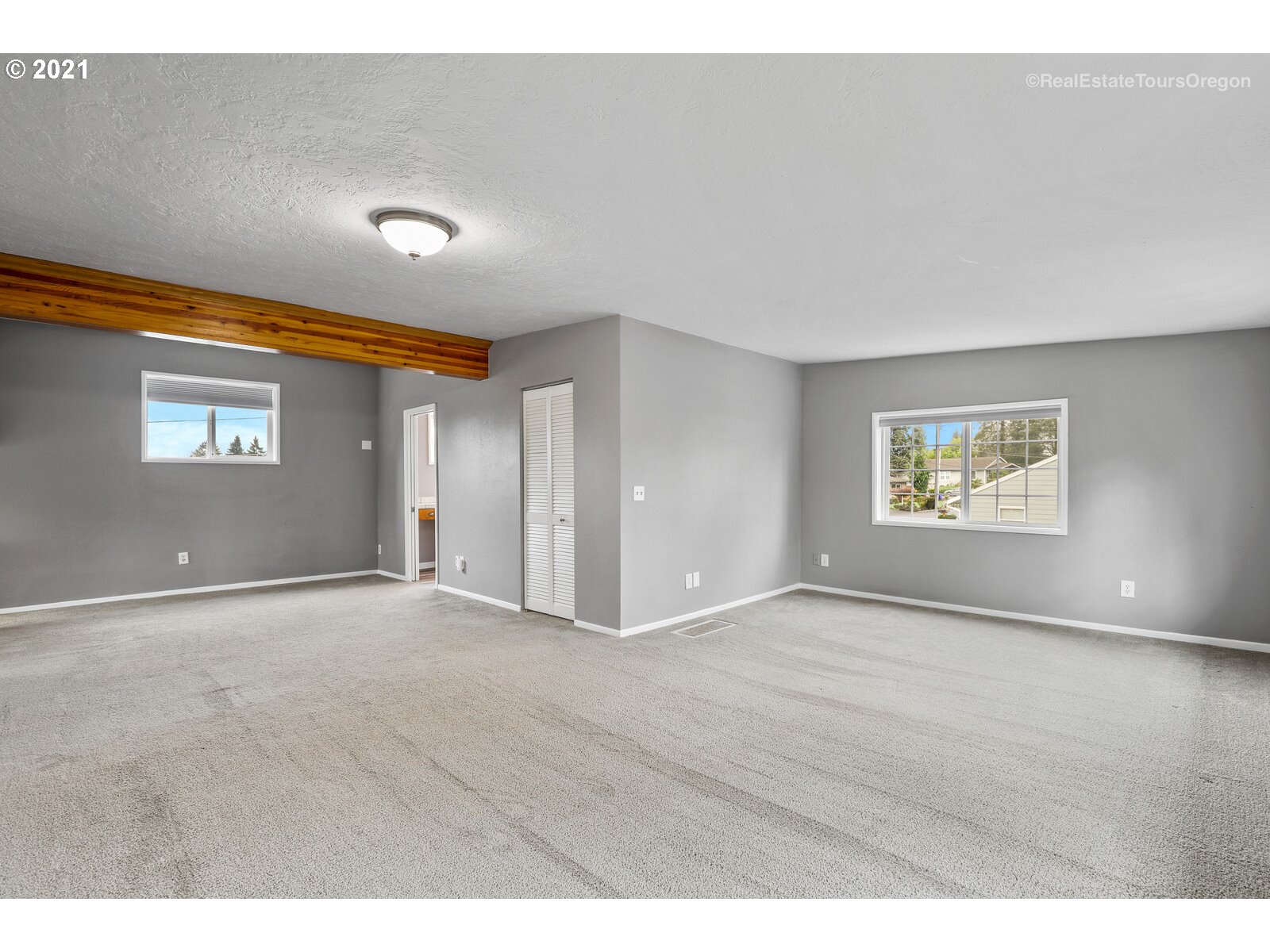158 Canemah Road Oregon City, OR 97045 - Photo 22 of 31 Gallery Image 22