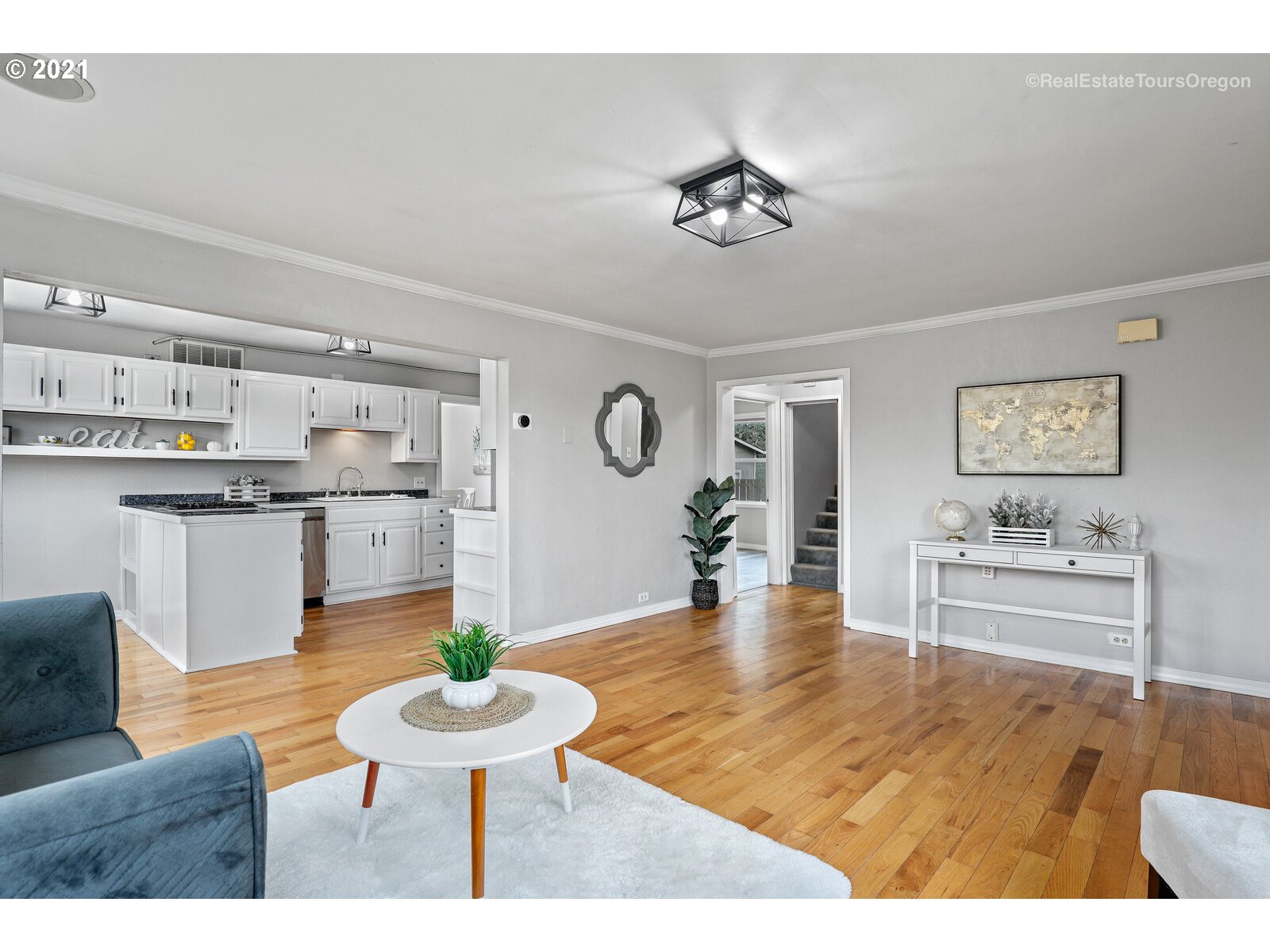 158 Canemah Road Oregon City, OR 97045 - Photo 6 of 31 Gallery Image 6