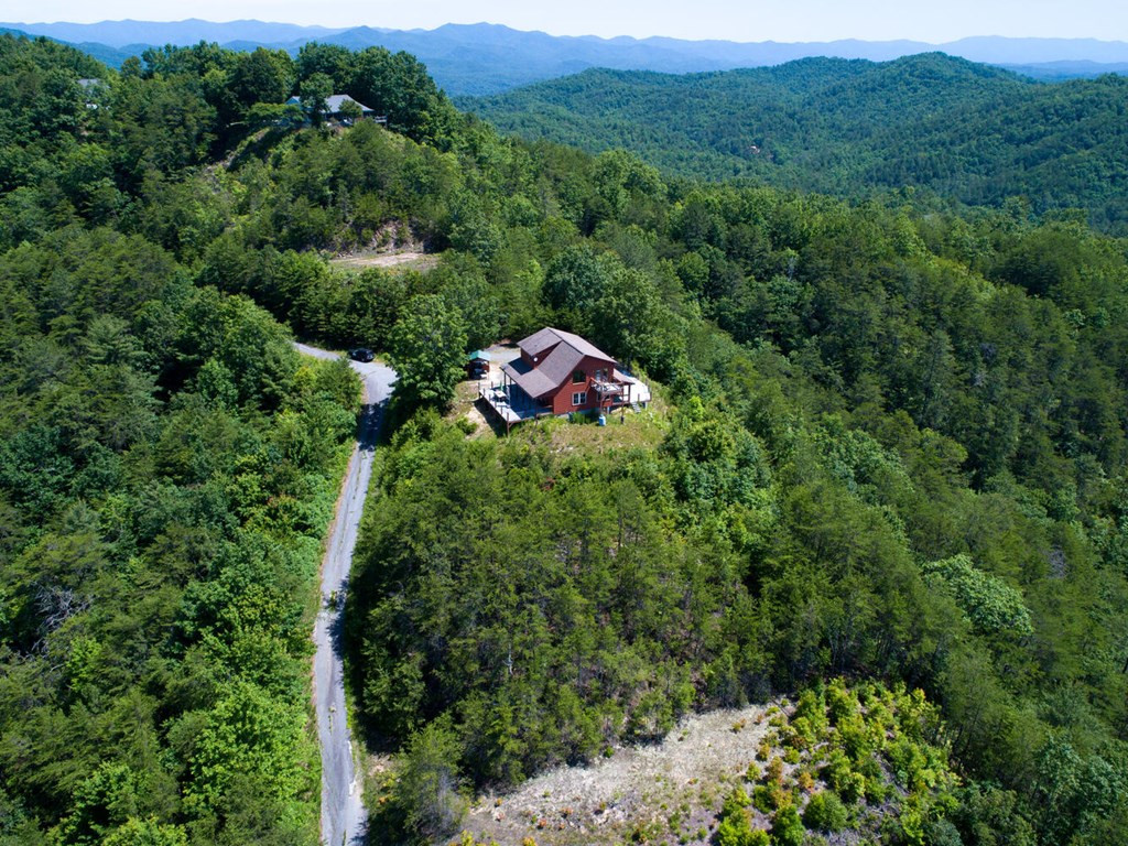 528 Sterling Point Murphy, NC 28906 - Photo 15 of 47 Gallery Image 15