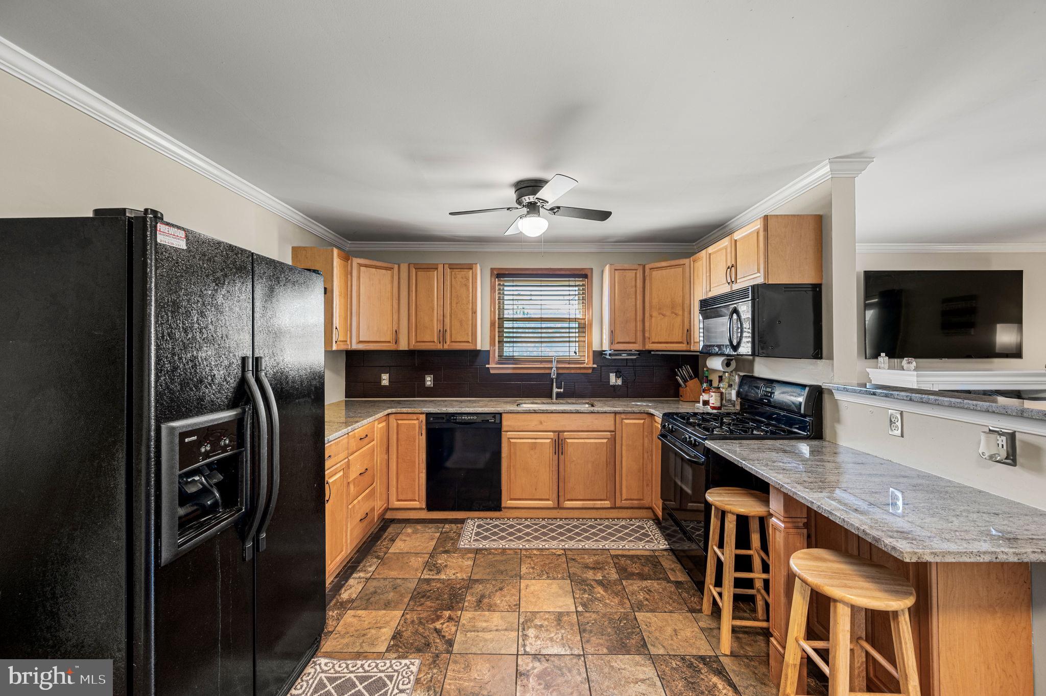 9301 State Rd. Philadelphia, PA 19114 - Photo 8 of 32 Gallery Image 8