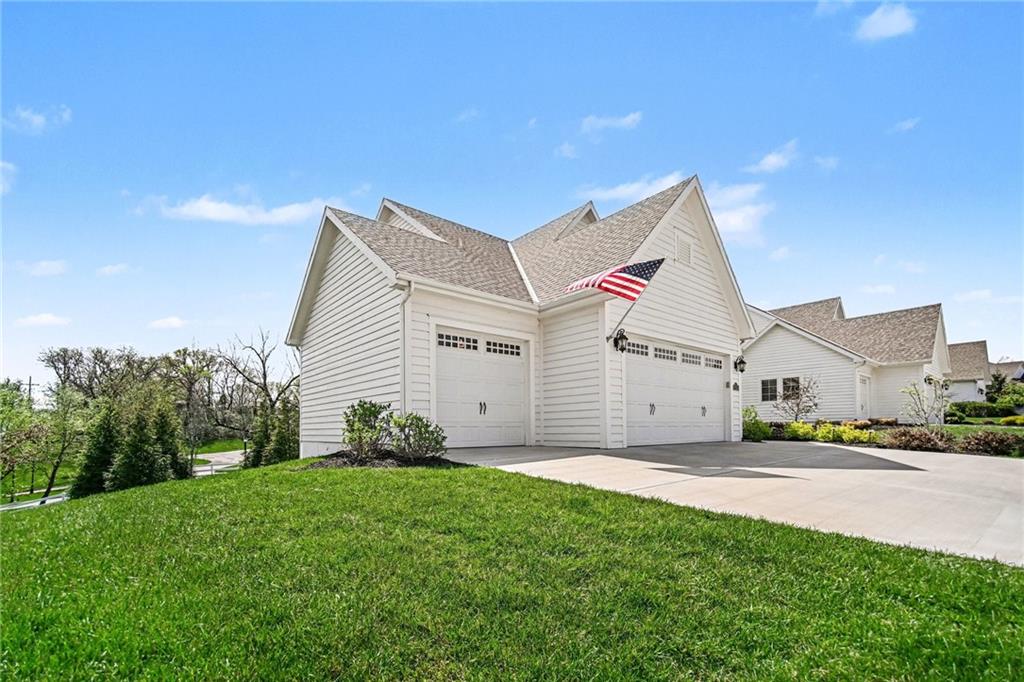 9201 Lime Stone Road Parkville, MO 64152 - Photo 3 of 39