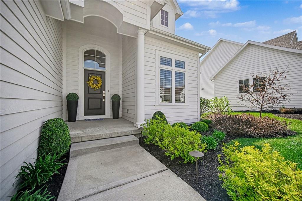 9201 Lime Stone Road Parkville, MO 64152 - Photo 4 of 39