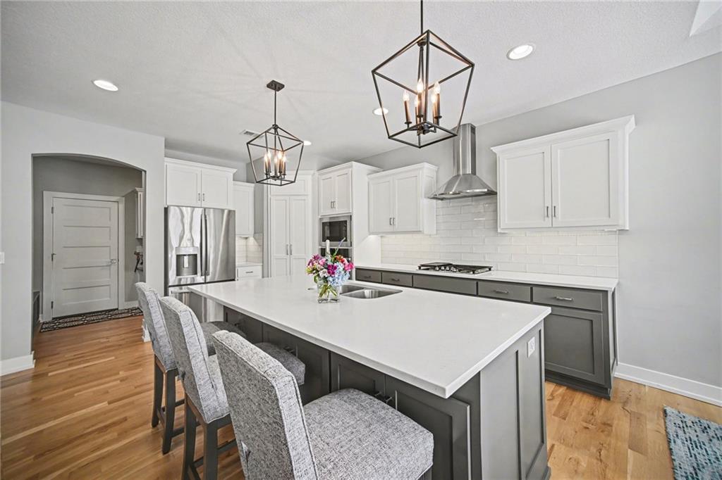 9201 Lime Stone Road Parkville, MO 64152 - Photo 8 of 39