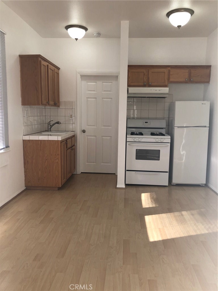 710 North Minter Street, Unit 1 Santa Ana, CA 92701 - Photo 2 of 6