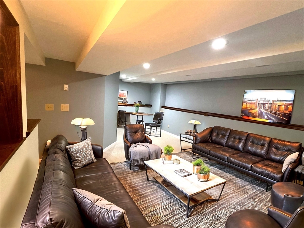 128 Newton Road, Unit 37 Plaistow, NH 03865 - Photo 5 of 21