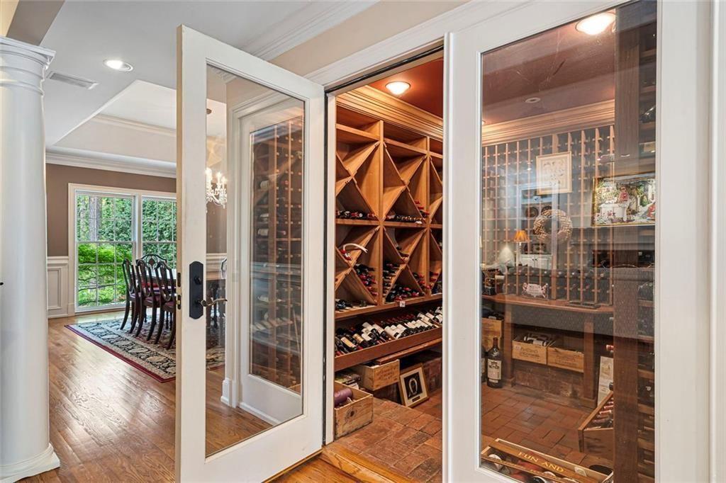 2555 Arden Road Northwest Atlanta, GA 30327 - Photo 14 of 64