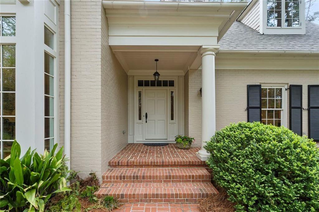 2555 Arden Road Northwest Atlanta, GA 30327 - Photo 15 of 64